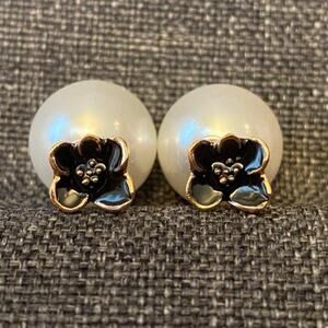 Double Sided Earrings Black Enamel and Pearl